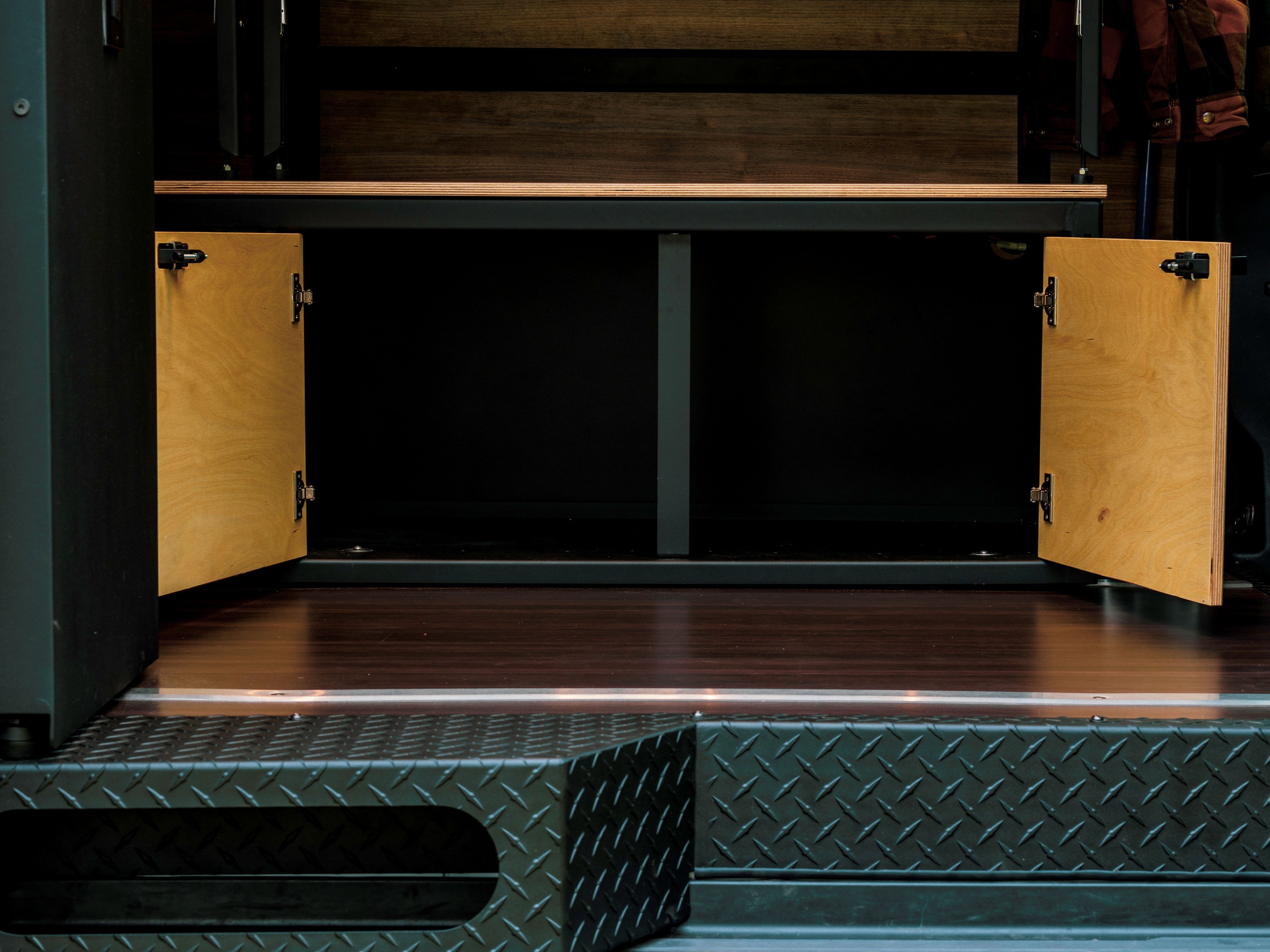 Sprinter Van 40" Bench Cabinet - My Store