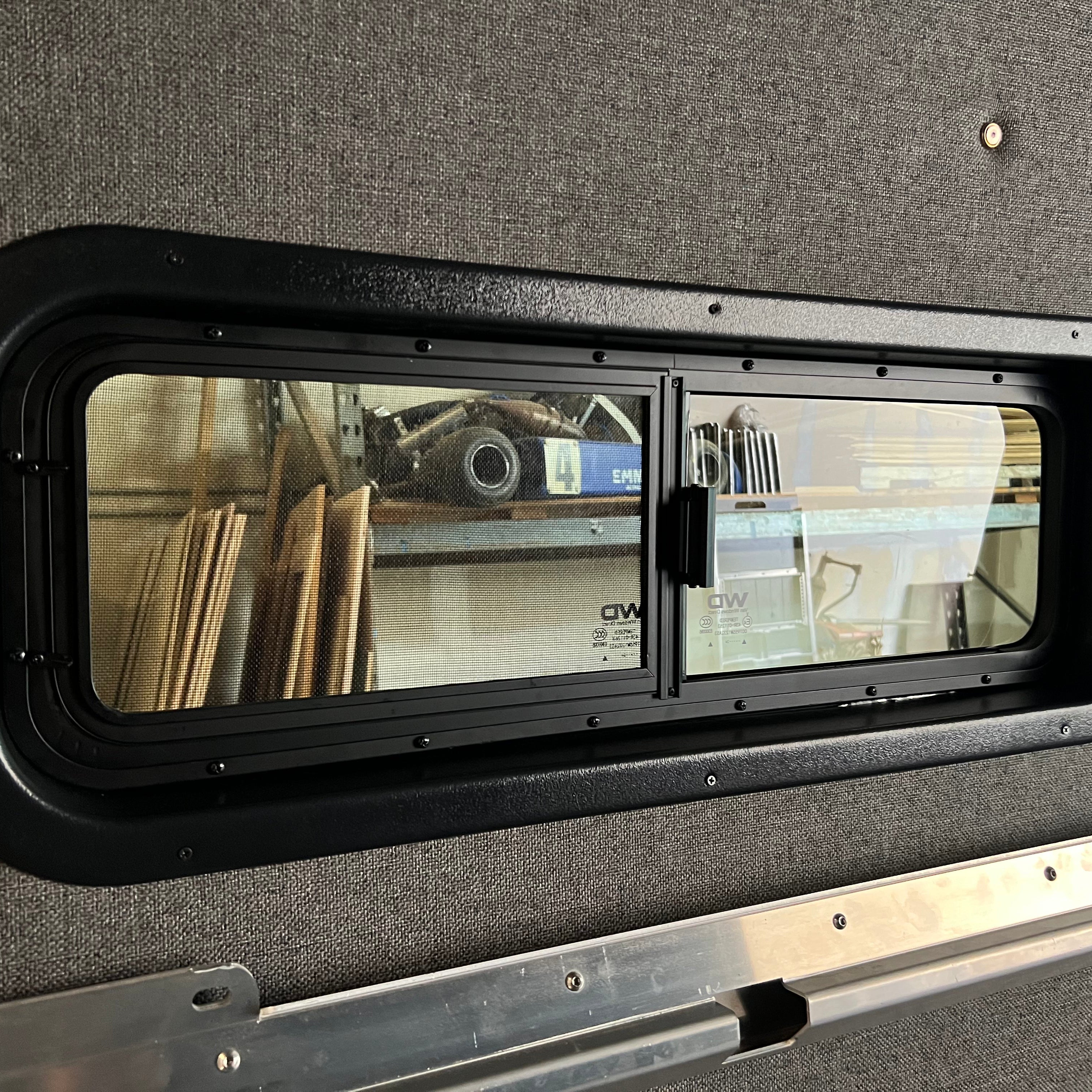 Mercedes Sprinter Rear Half-Slider Window Trim Ring - My Store