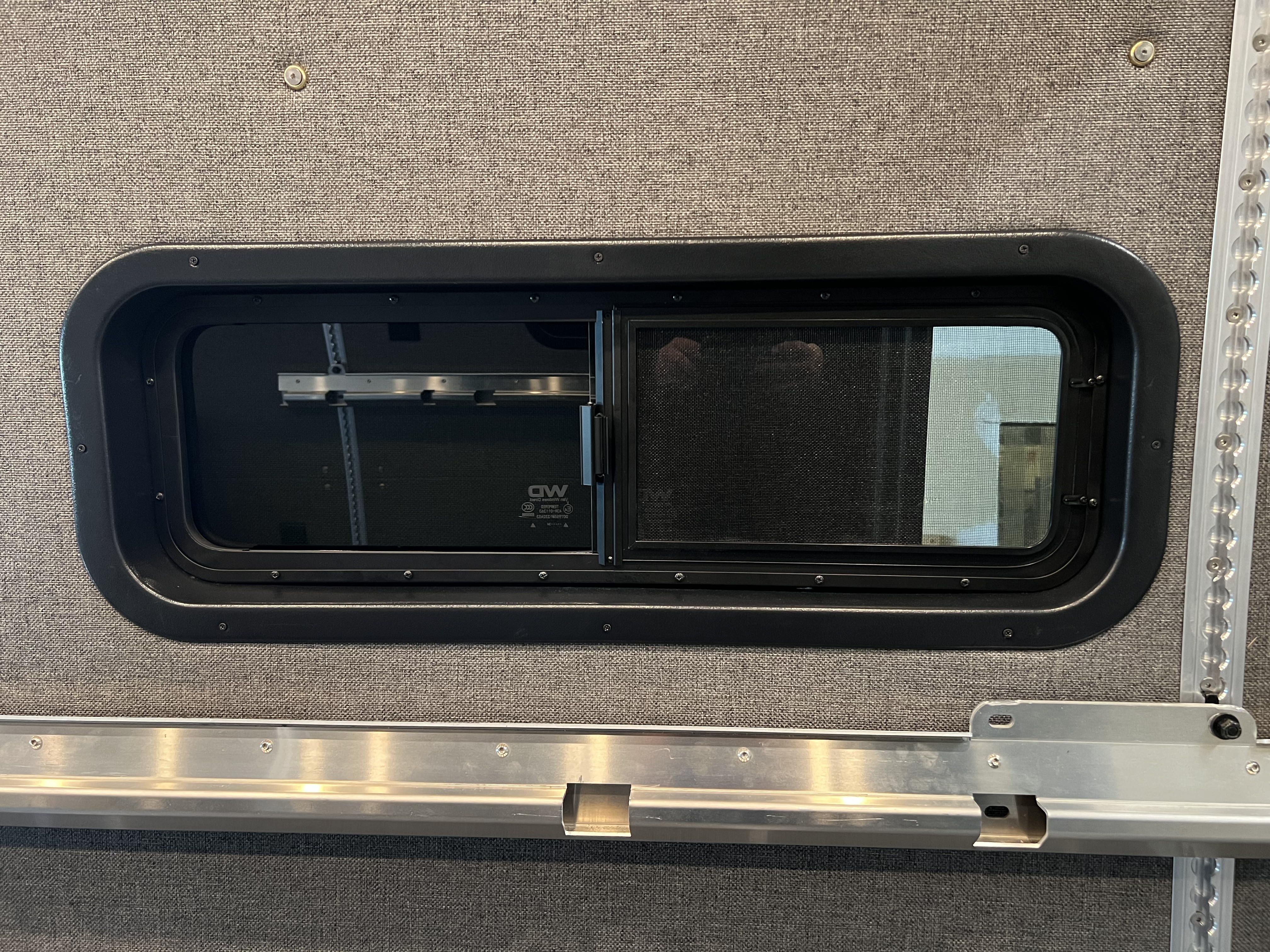 Ford Transit Rear Half-Slider Window Trim Ring - My Store