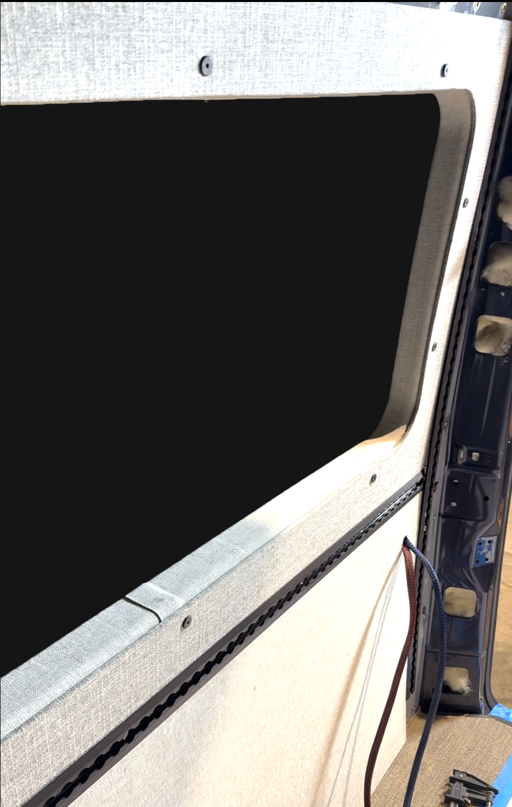 Sprinter 144 Innie Pocket Sleeper Pair (D2 and P2 Window Trim Rings) - My Store